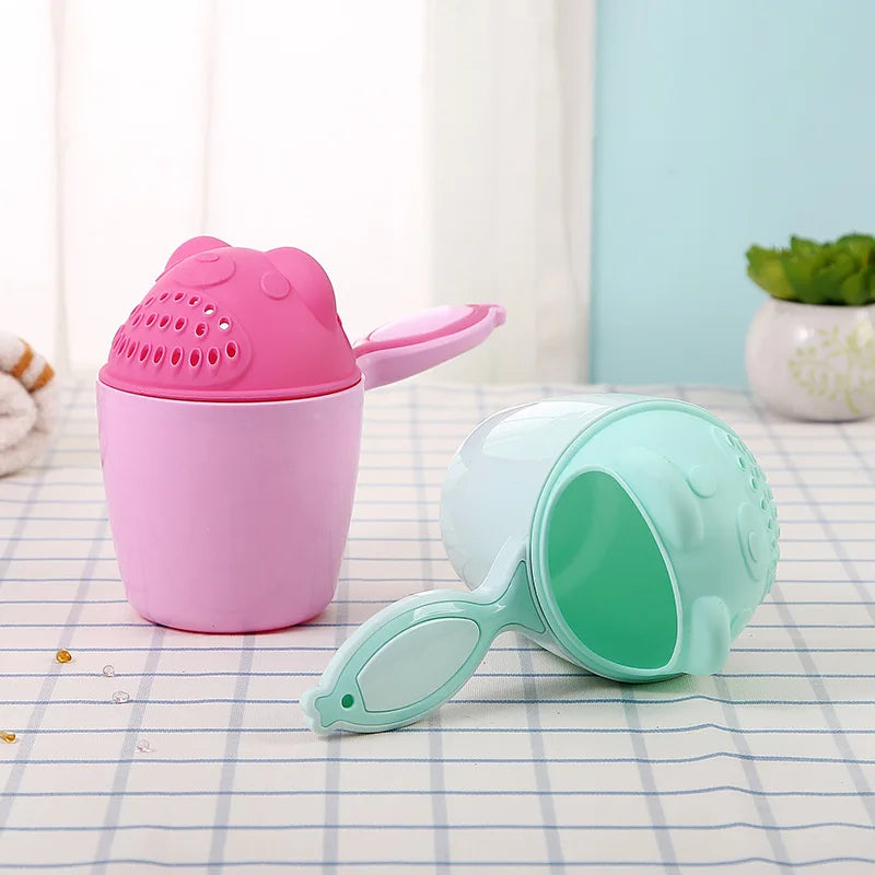 Cute Bear Baby Shower Cap Toddler Shampoo Cap Children's Bath Bucket Baby Bath Spoon Children's Shampoo Cup Children's Bath Tool