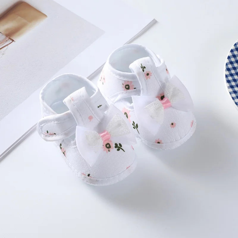 Summer Baby Girls' Canvas Shoes Newborn Crib Shoes Baby Learning Walking Shoes Sweet Princess Shoes Flower Bow Knot Decoration